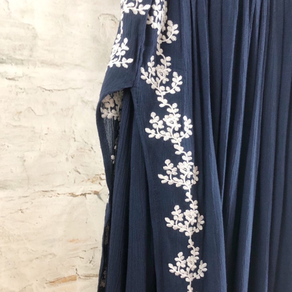 Blue Floral Dress - Picture 7 of 7